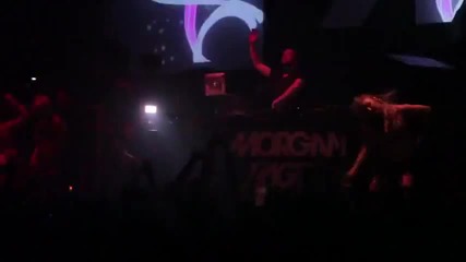 Morgan Page, Sultan feat. Angela M - In the Air