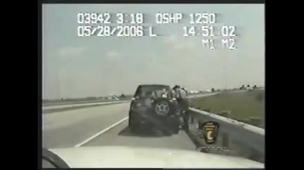 Drunk girl arrested for Dui 