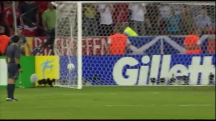 World Cup 2010 - Wavin Flag 