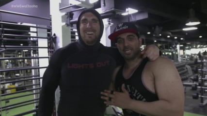 Mojo Rawley exercises with Moein Al Bastaki