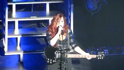 Demi Lovato - Catch Me & Don't Forget в Ню Орлиънс, Луизиана 27.11.2011