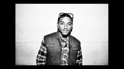 Lloyd - Shes Holding Out 