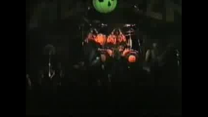 Helloween - A Tale That Wasnt Right 87