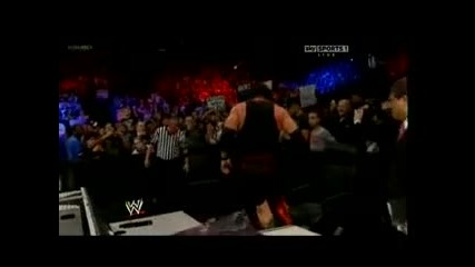 Wwe Elimination Chamber 2012 John cena vs kane Мач със Линейки