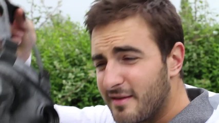 Огнен тенис - Запалена топка, ударена и снимана с 2500 fps