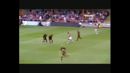 Arsenal - Barnet 2 : 1 Report