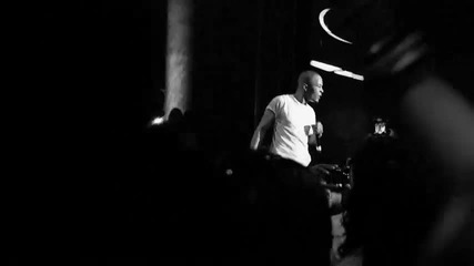 T. I. ft. Swizz Beatz - Swing Ya Rag ( Live - 2010 г )
