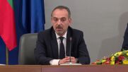 Правителството се обединява с бизнес и синдикати срещу спекулата с еврото
