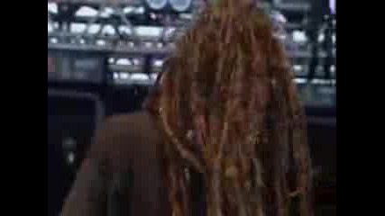 Six Feet Under - Feasting On The Blood Of