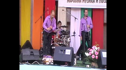 13 празник на първомай 1 ден с орк.тракийско настроение 1 част