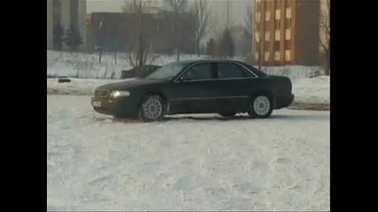 Audi A8 - drifts 