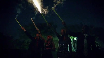 Avril Lavigne - Here's to Never Growing Up(hd)