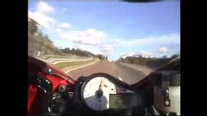 S nad 300 km/h na zadna guma Ghost Rider - Busaturbo 