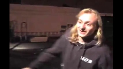 Най - болезнената целувка - Смях