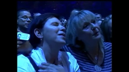 Halid Beslic - Malo je malo dana - (Live) - (Arena Zagreb 2009)