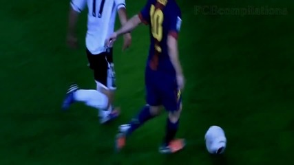 Lionel Messi - Dribbles, Skills and Goals 2013