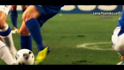 Cristiano Ronaldo vs Lionel Messi-skills & Goals 2011-2012