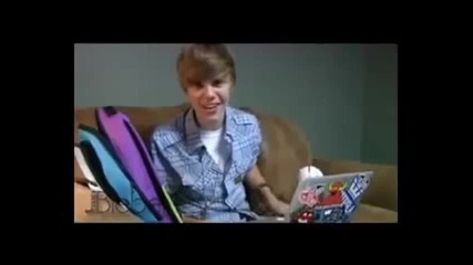 Justin Bieber - Omaha Mall ( Making a song ) 