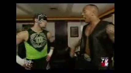 The Rock Пак се гаври с The Hurricane