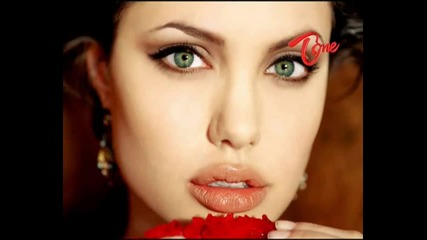 Angelina Jolie Hot Photo Shoot with High Quality Hq 2011