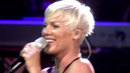 Pink - Funhouse Tour Live In Australia - 07 - Please Don't Leave Me [hd]skm