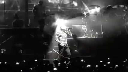 Waiting for the End live from the 2011 A Thousand Suns Tour 
