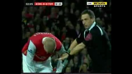 Скандиранеif You Hate Tottenham Stand Up