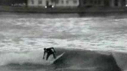 Лудо Екстремно Сърфиране