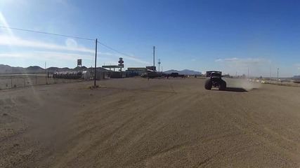 Това Е Sin City Hustler, Или По-точно - Удължен Ford Excursion, За 1 Млн. Долара