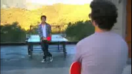 Jonas L.a 1/3 