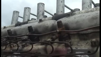 V12 дизелов двигател от танк