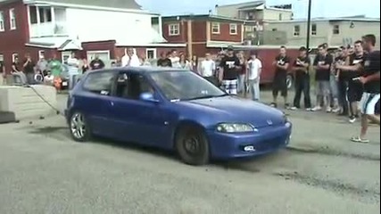 Civic се запалва при burnout !!!