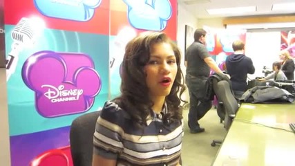 Zendaya talks about her struggle in school!
