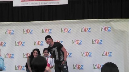 Ross Lynch and Laura Marano Fan Event