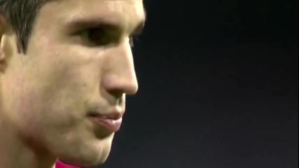 Всичките 37 гола на Робин ван Перси за сезон 2011/2012