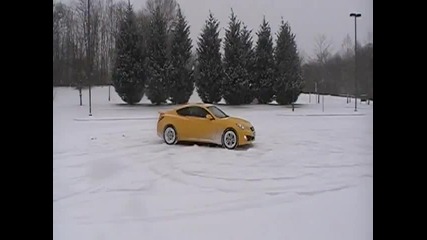 Hyundai Genesis 3.8 Track Snow Fun