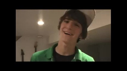 Miley Cyrus - 7 Things - Parody
