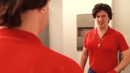 Майкъл Джексън гледа Glee от отвъдното 