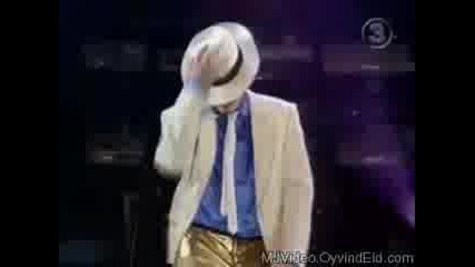 Michael Jackson - Smooth criminal (на живо)