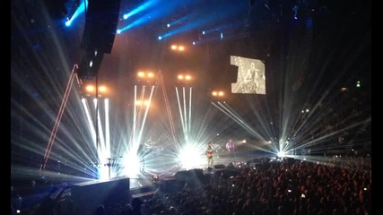 Arctic Monkeys live at Sydney Entertainment Centre 2014 (full audio)