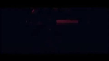Rihanna - Russian Roulette