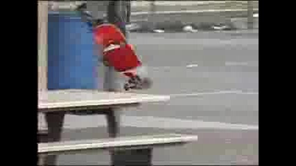 Rodney Mullen Doing His Amazing Skateboarding Ticks 