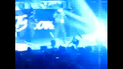 Chris Brown at Va stand up concert 