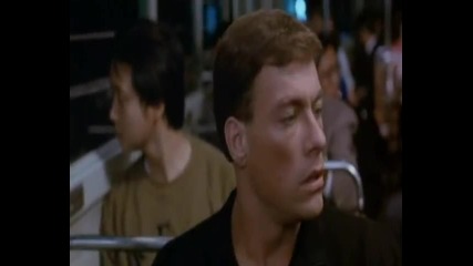 Страхотният филм Кървав Спорт (1988)
