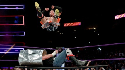 Akira Tozawa vs. Drew Gulak - Street Fight: WWE 205 Live, Nov. 21, 2017