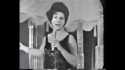 Connie Francis - You Always Hurt The One You Love 
