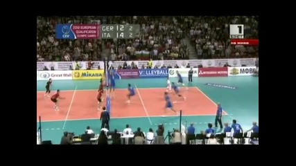 Волейбол: Италия - Германия 3:2