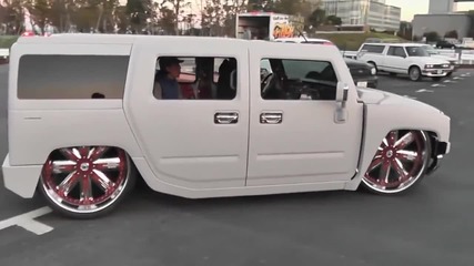 Едва ли сте виждали толкова нисък Hummer !