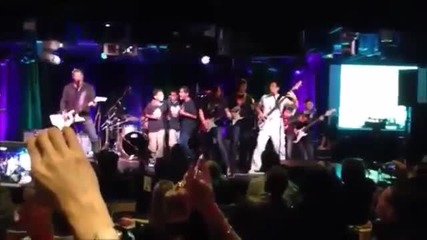 James Hetfield - Enter Sandman ( Little Kids Rock )