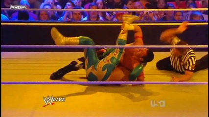 Standing Moonsault - Evan Bourne